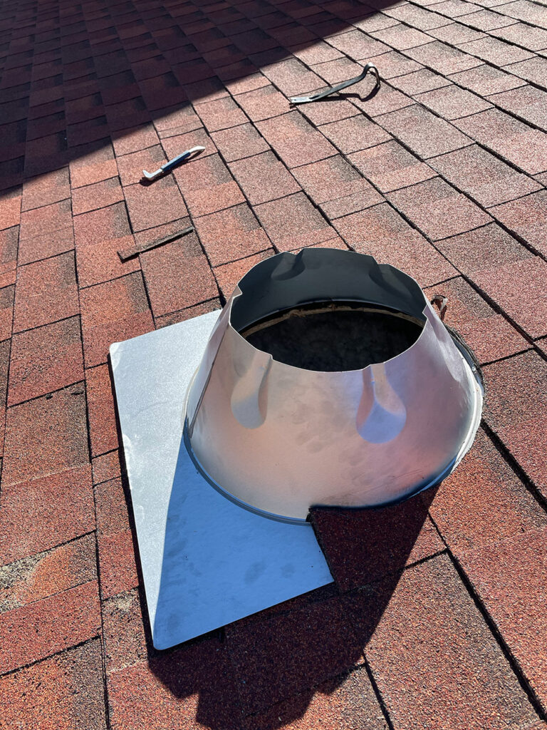 Fitting Roof Flashing Shingles