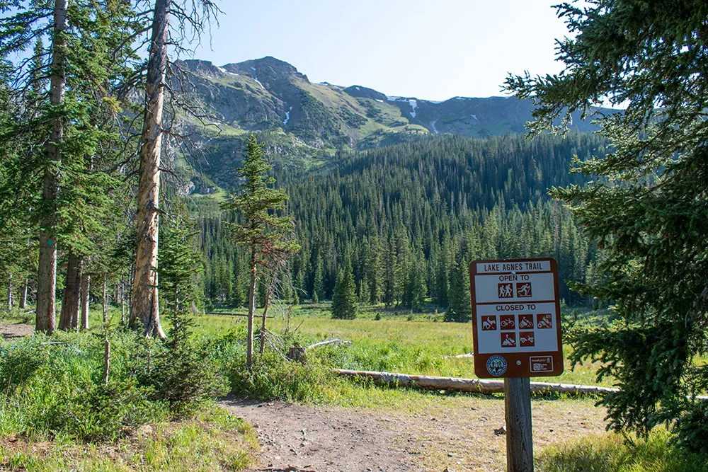 Starting the hike to Lake Agnes