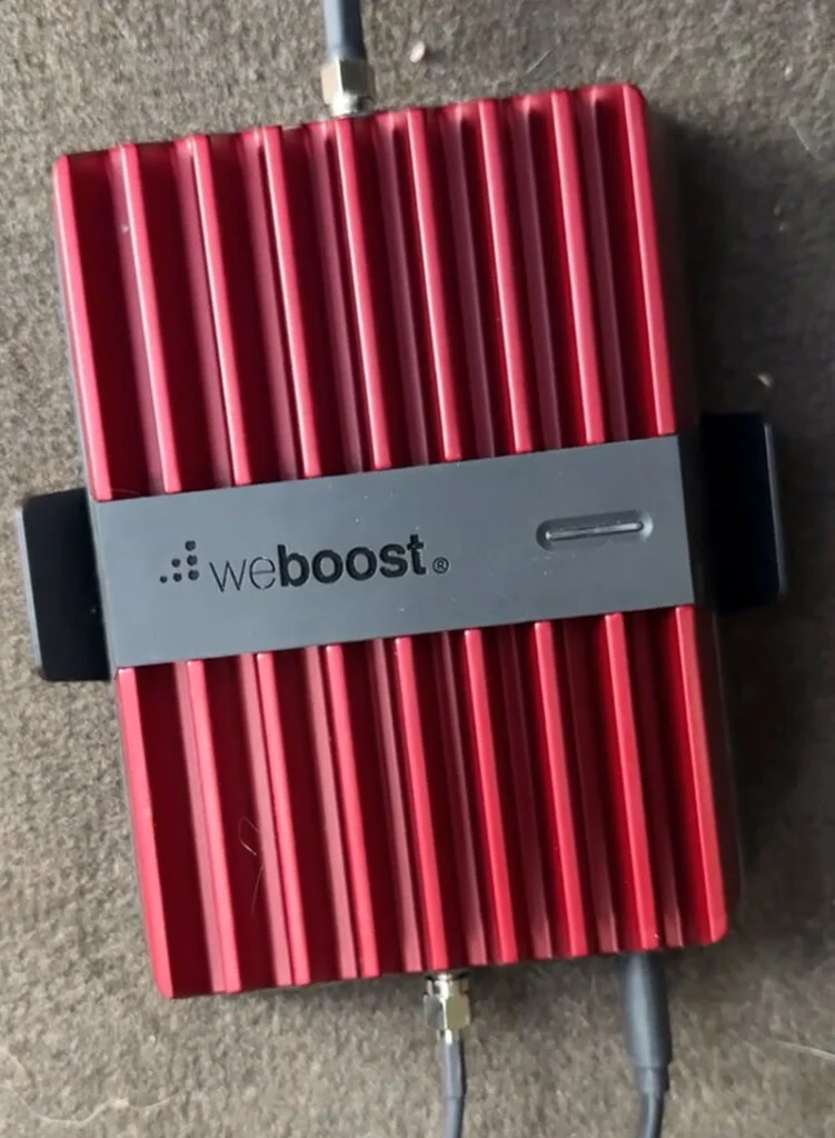 weBoost Driven Reach Booster