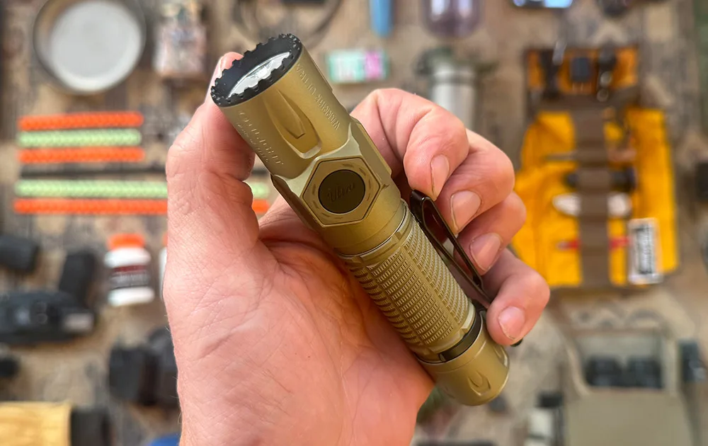 OLIGHT Warrior Ultra 2500